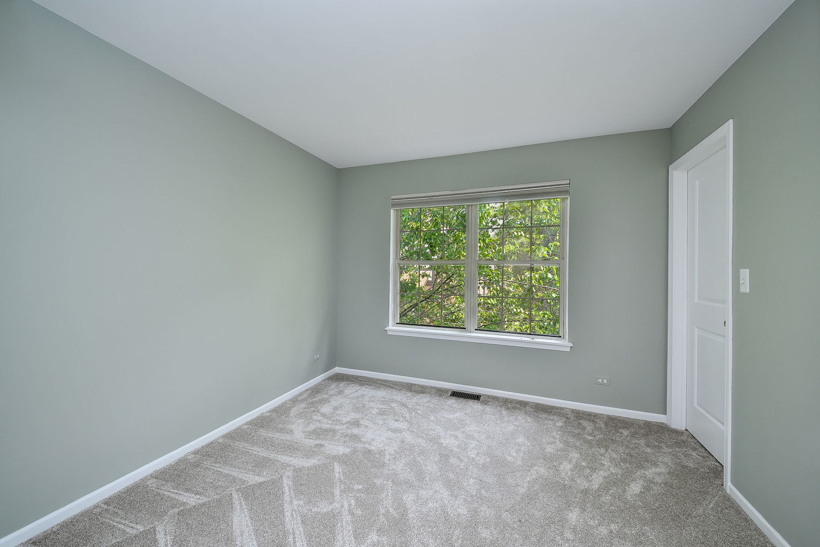 204 Stoneybrook Lane