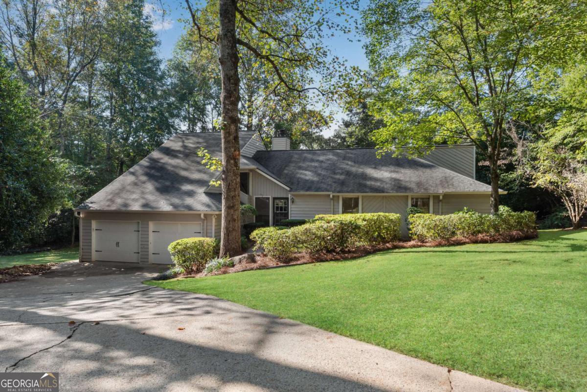 2100 Stone Hollow Court