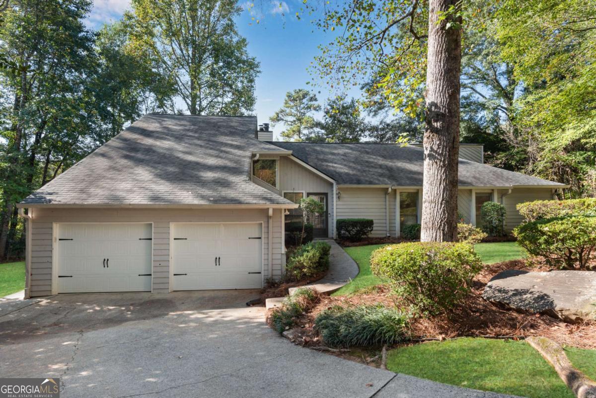 2100 Stone Hollow Court