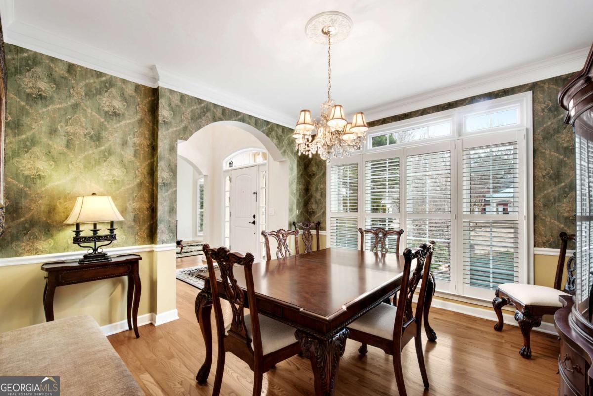 50 Lakecrest Circle