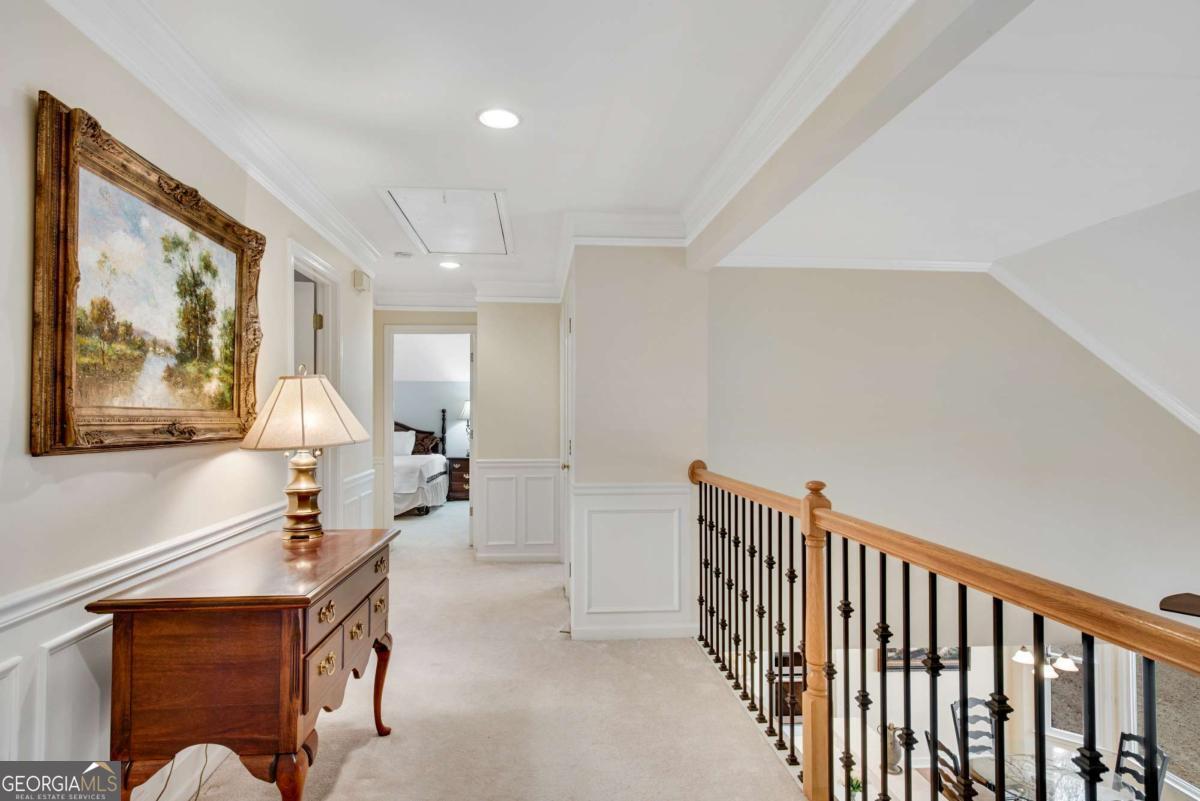 50 Lakecrest Circle