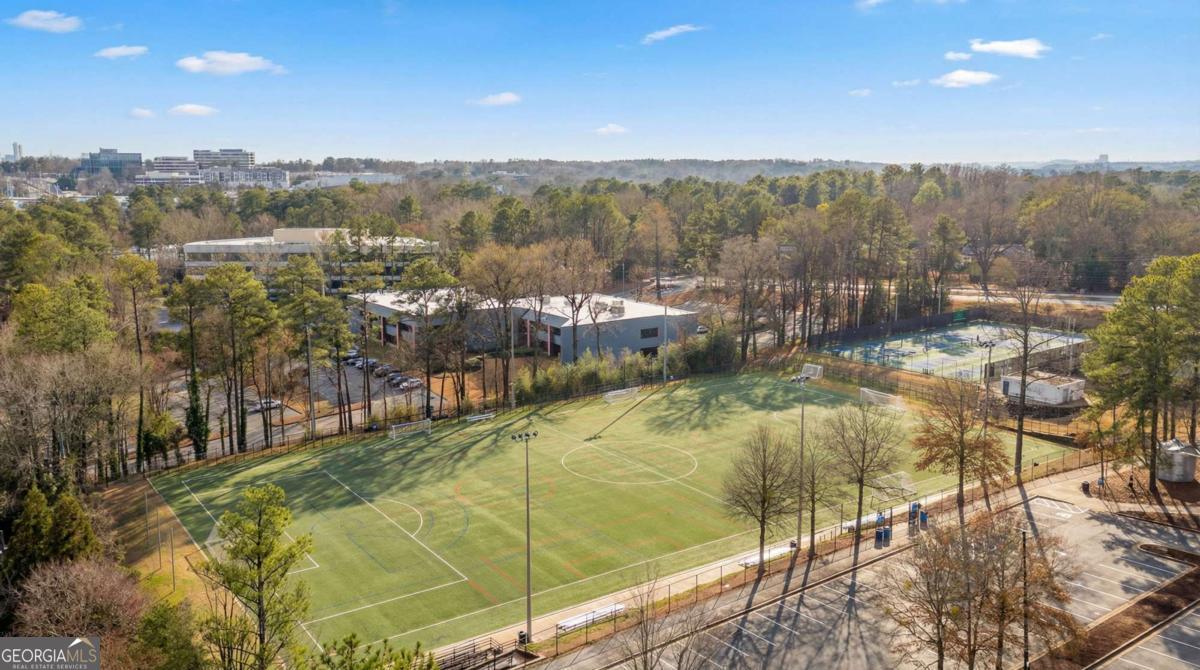 795 Hammond Drive # 1402