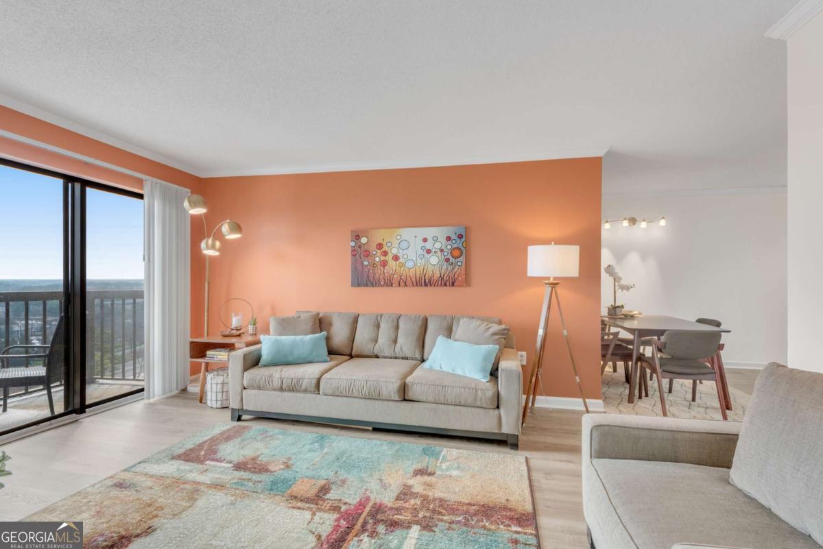 795 Hammond Drive # 1402