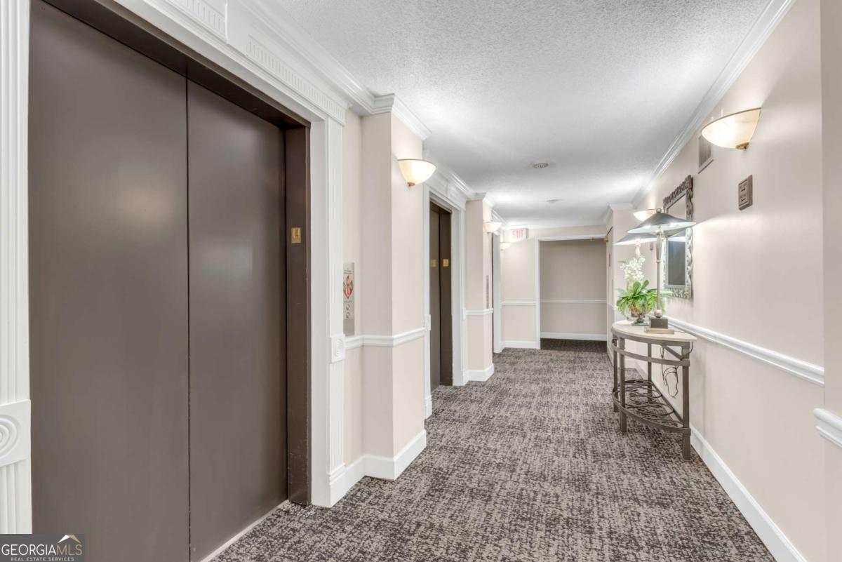 795 Hammond Drive # 1402