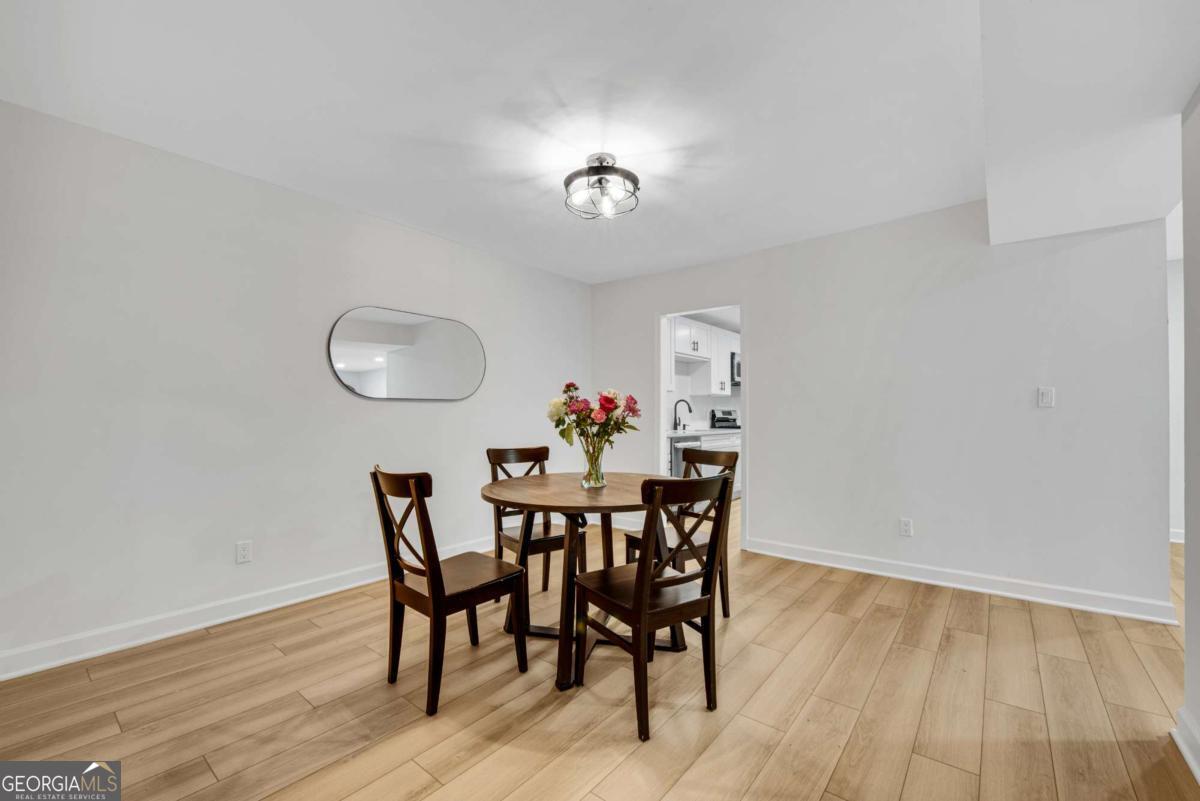 6851 Roswell Road # Q16