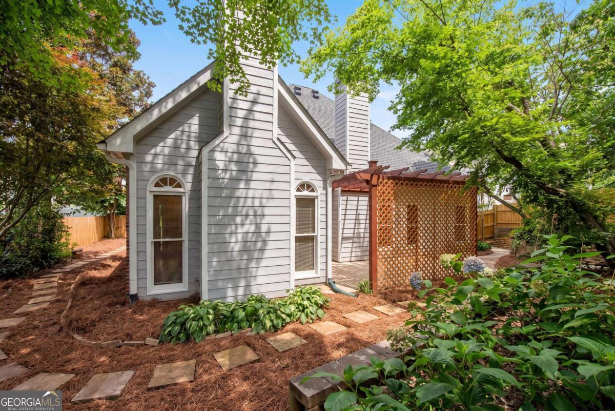 4069 Tritt Homestead