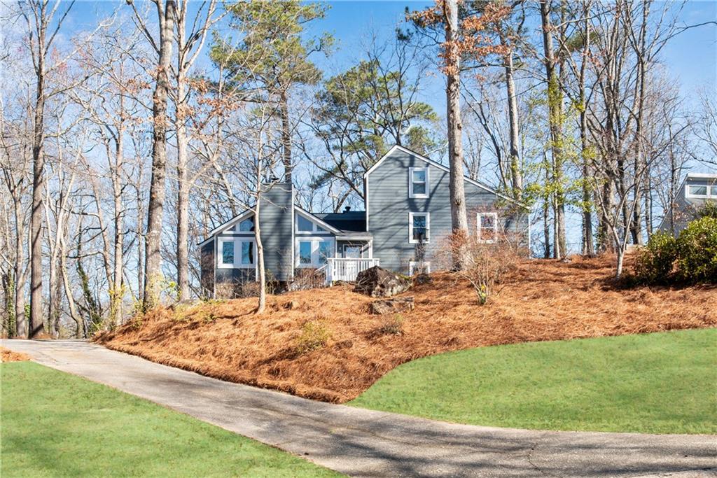 2421 Spring Lake Drive