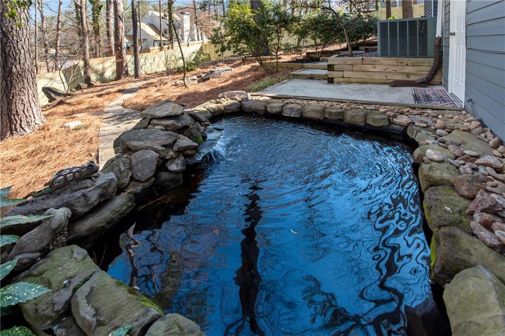 2421 Spring Lake Drive