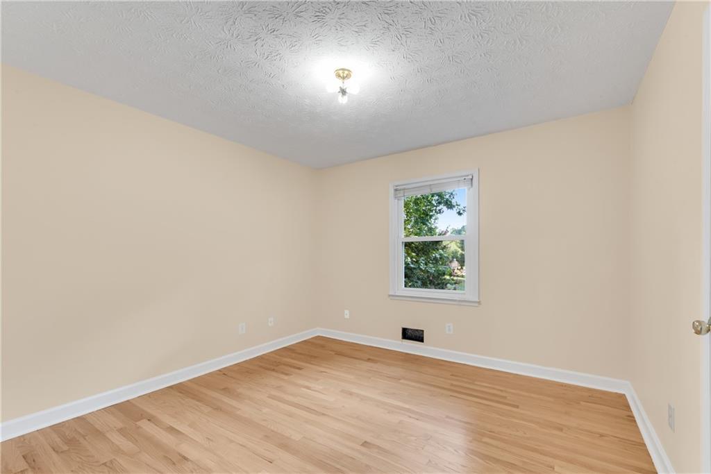 2212 Heritage Trace View
