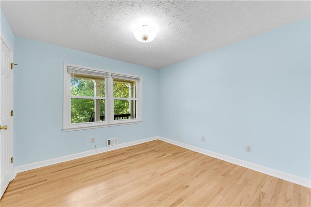 2212 Heritage Trace View