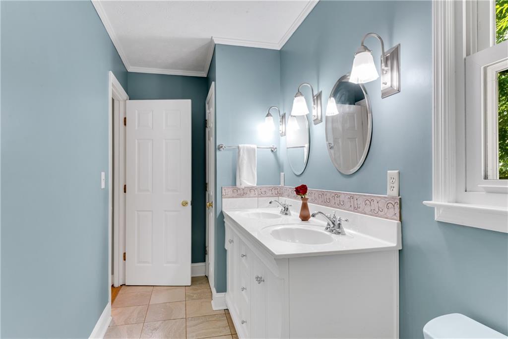 2212 Heritage Trace View