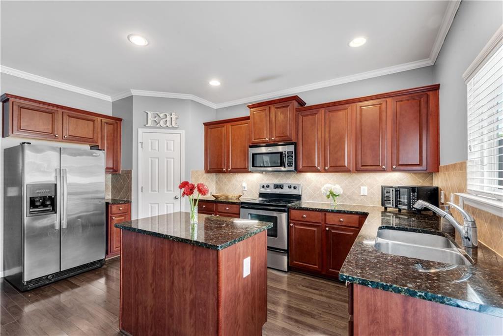 3039 Liberty Way