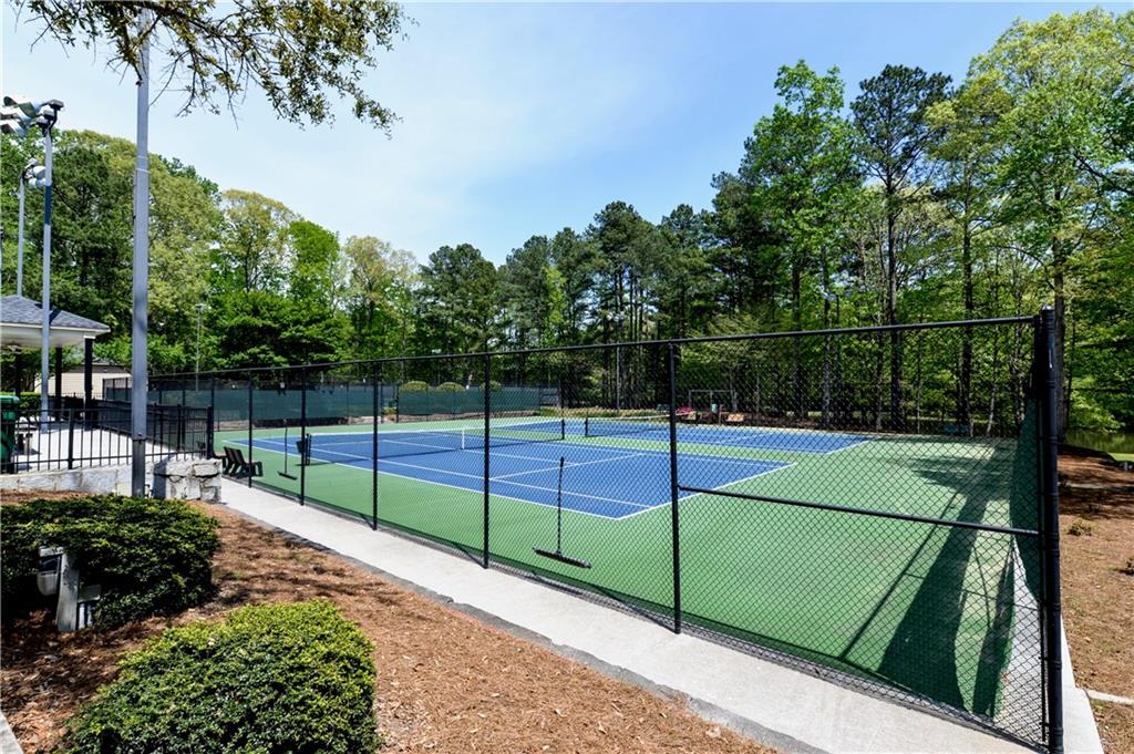 2719 Huckleberry Path
