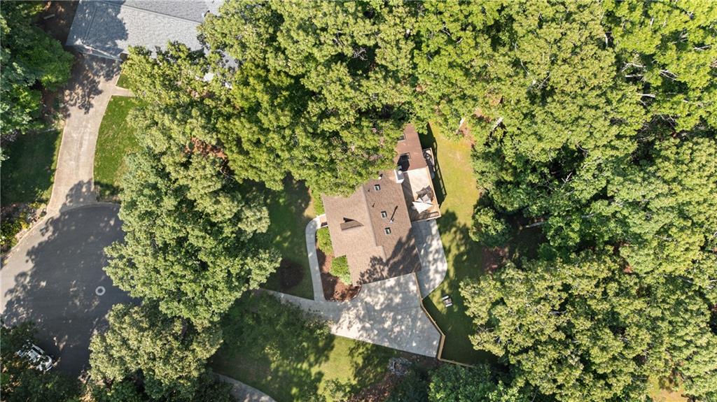 2719 Huckleberry Path