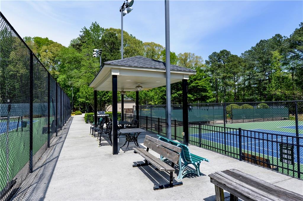 2719 Huckleberry Path