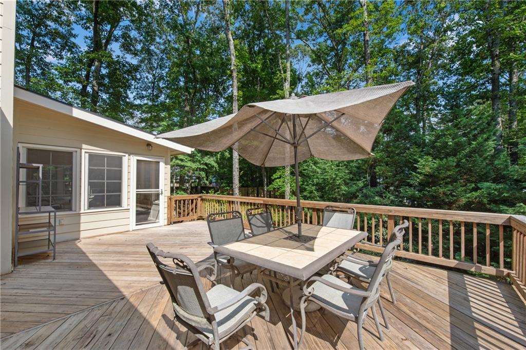 2719 Huckleberry Path