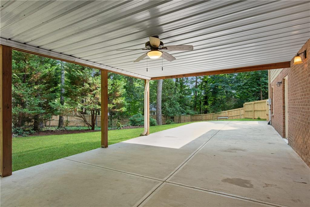 2719 Huckleberry Path