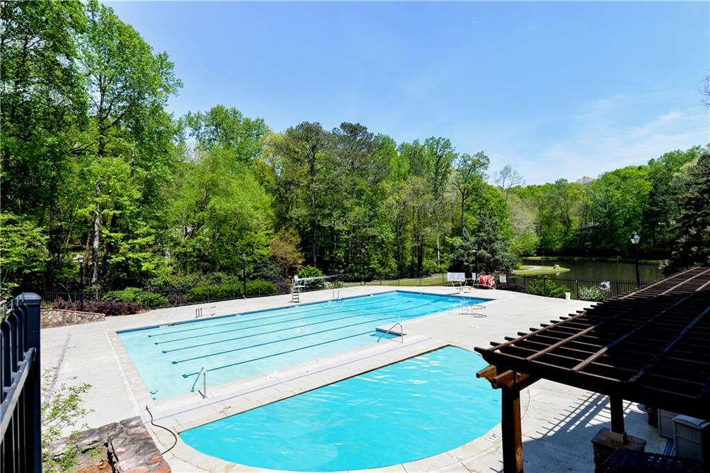 2719 Huckleberry Path