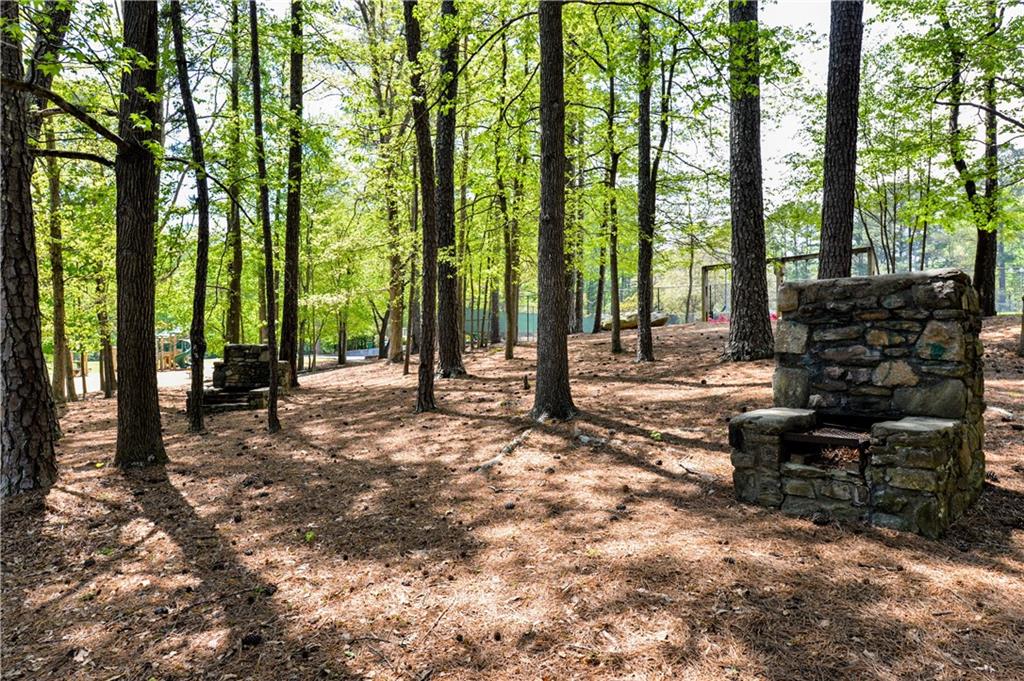 2719 Huckleberry Path