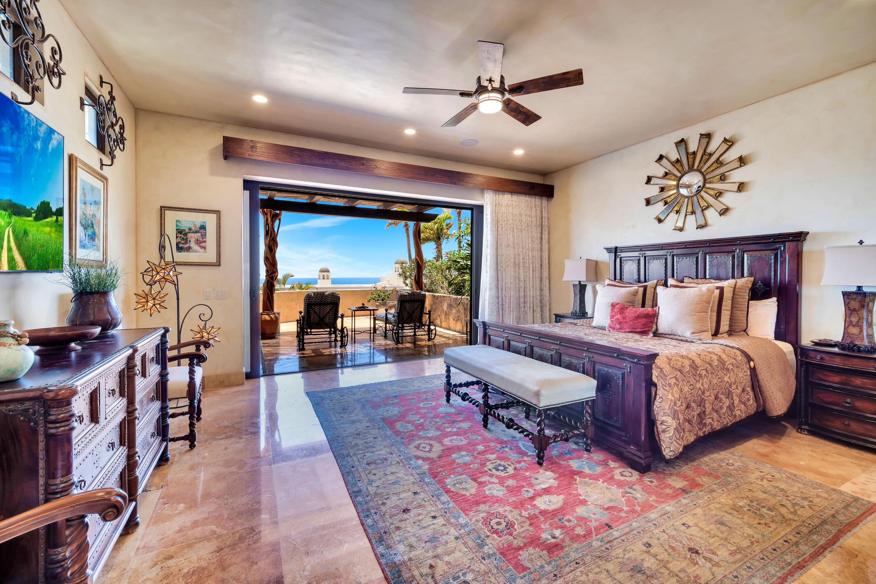 3 Calle Cerrada del Sol, Villa Vista Encantada