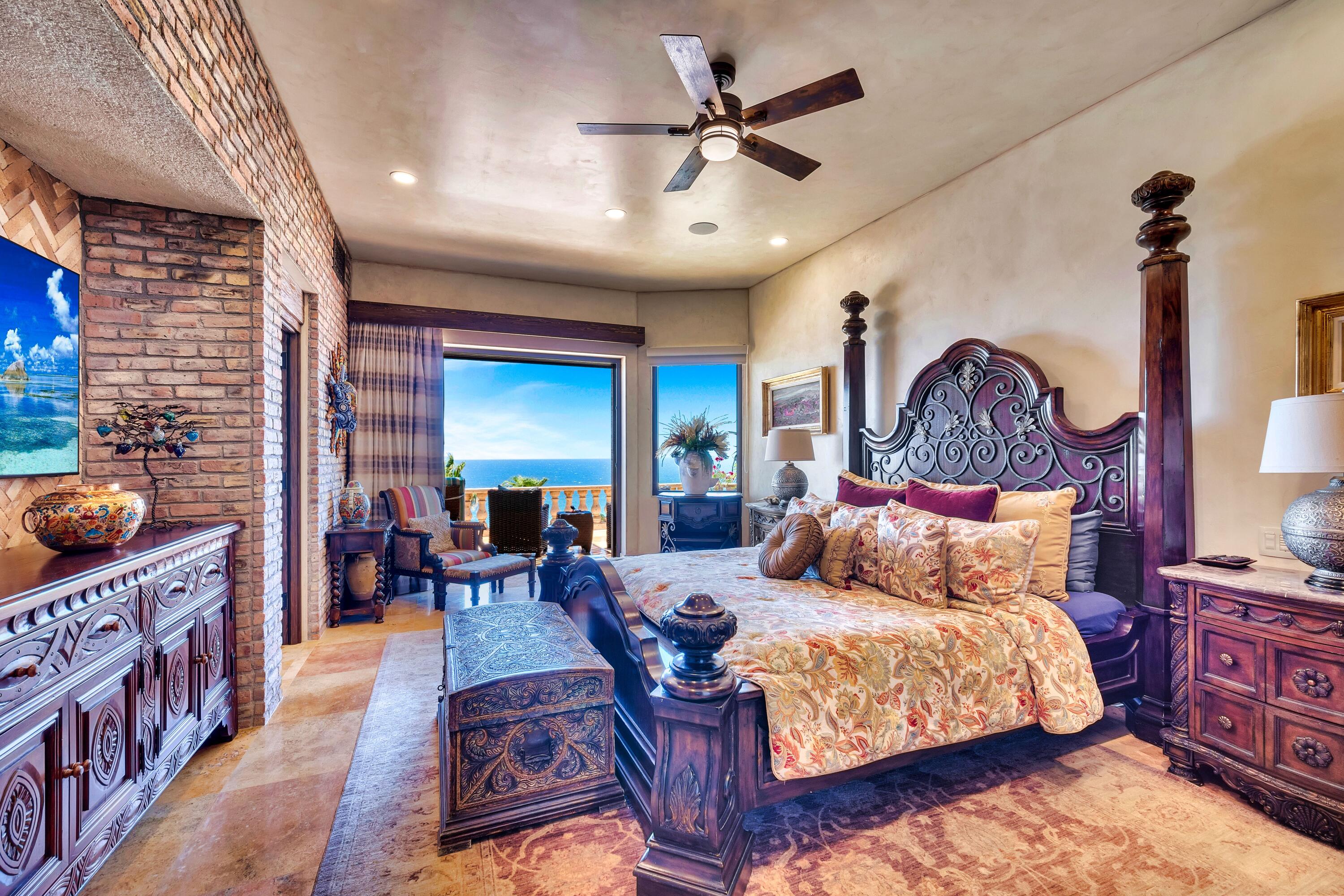 3 Calle Cerrada del Sol, Villa Vista Encantada