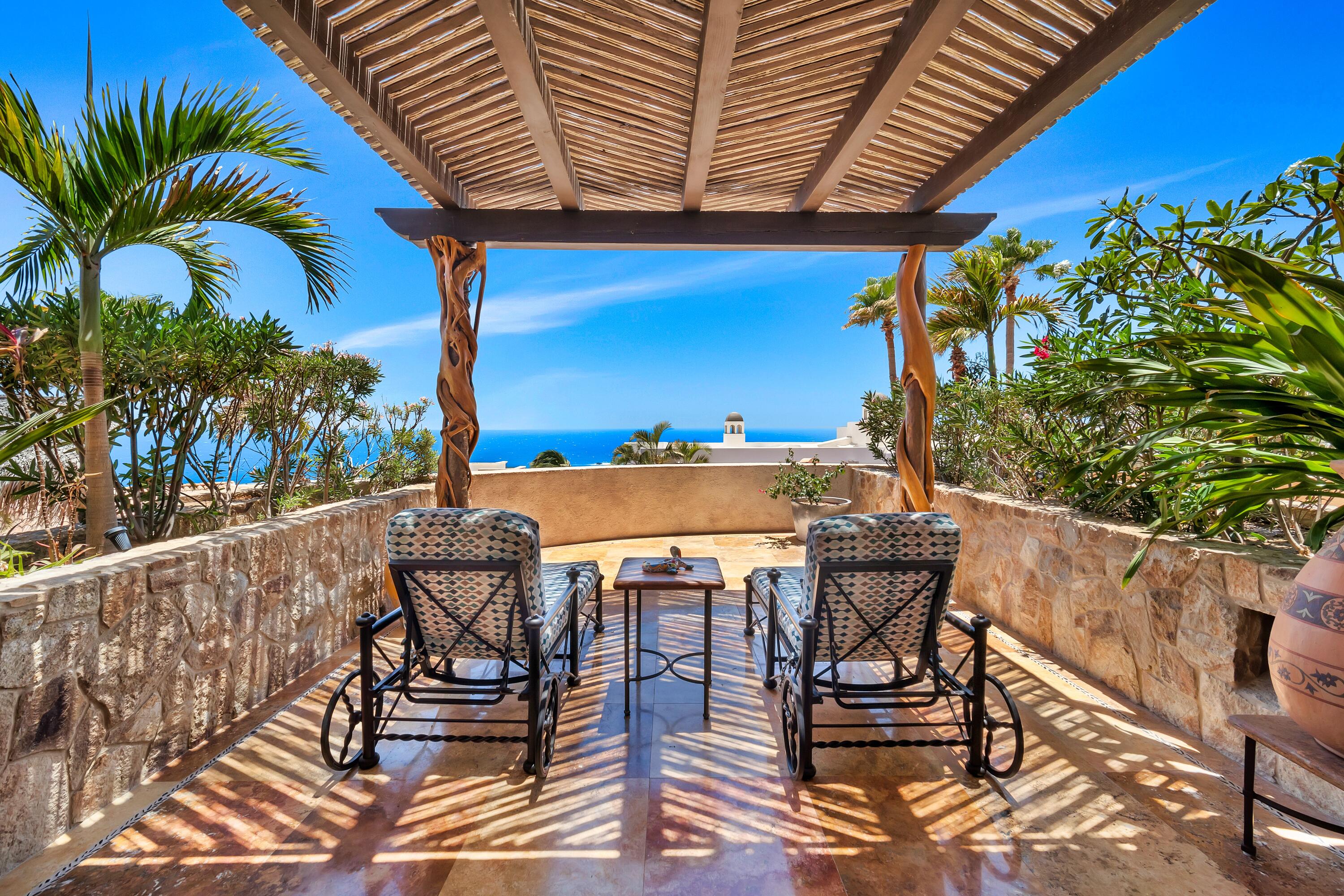 3 Calle Cerrada del Sol, Villa Vista Encantada