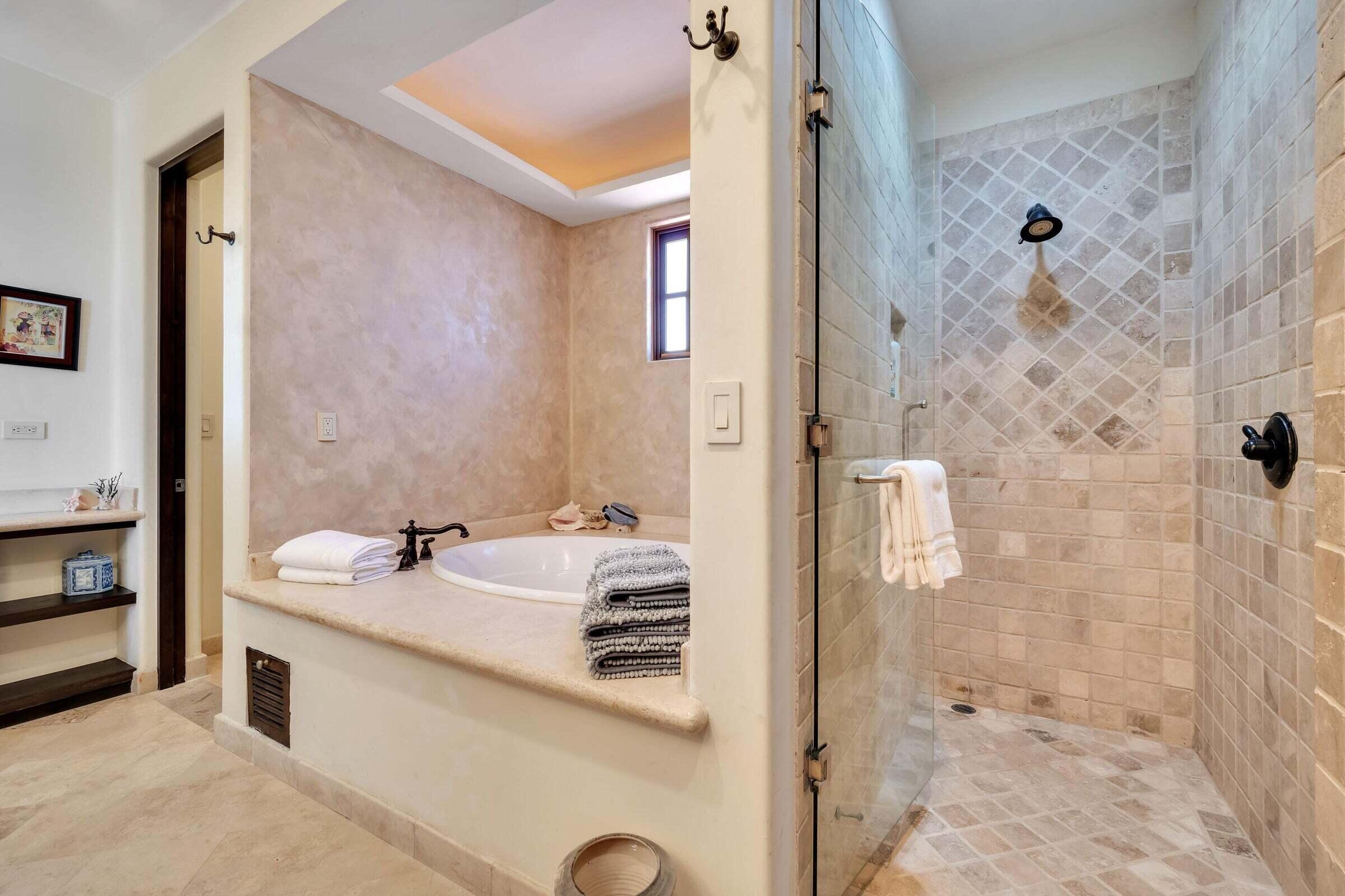 10 SELLER FINANCING, Casa Arte