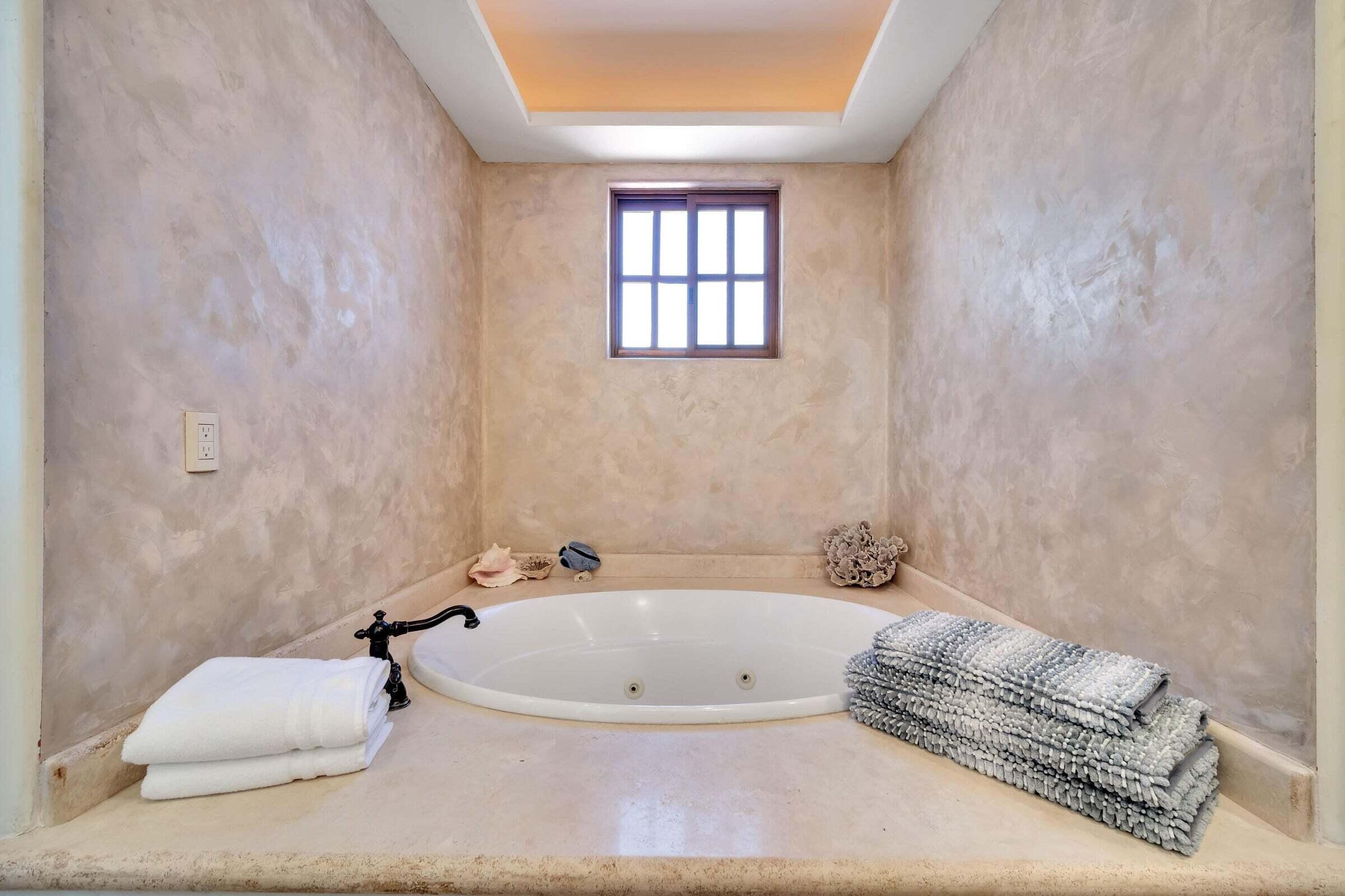 10 SELLER FINANCING, Casa Arte