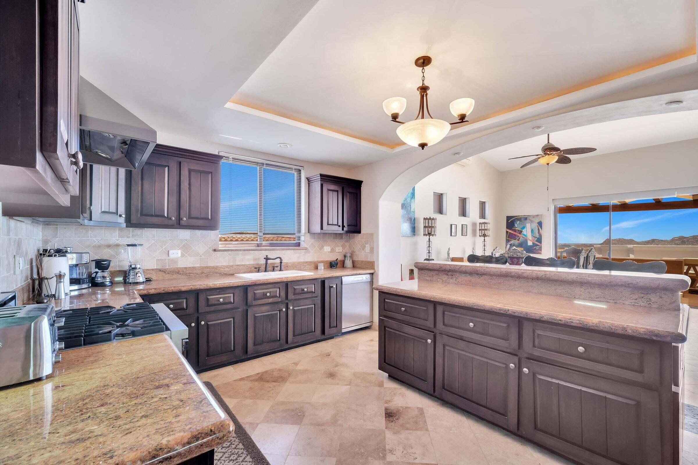 10 SELLER FINANCING, Casa Arte