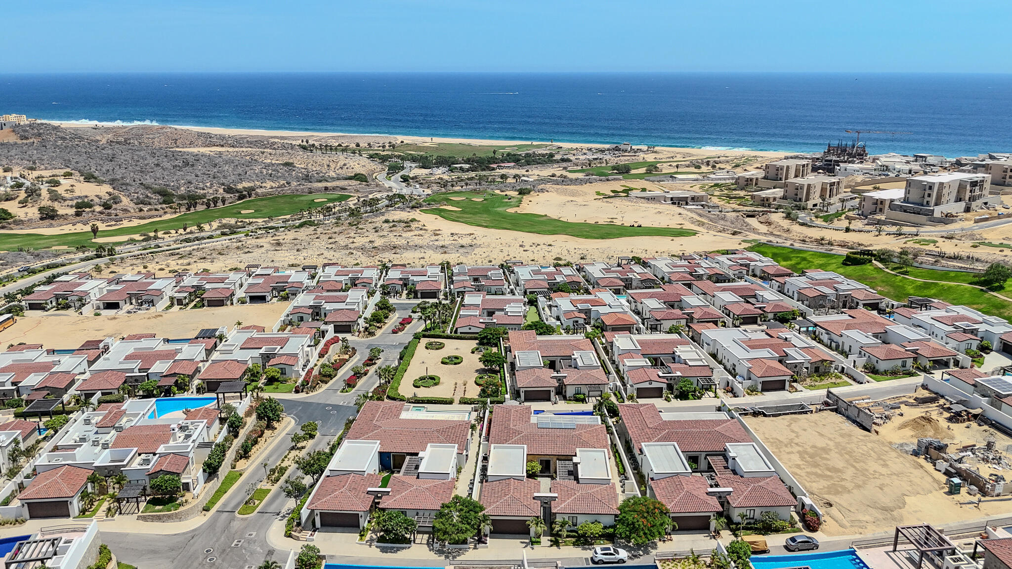 Coronado 4.6, Pacific