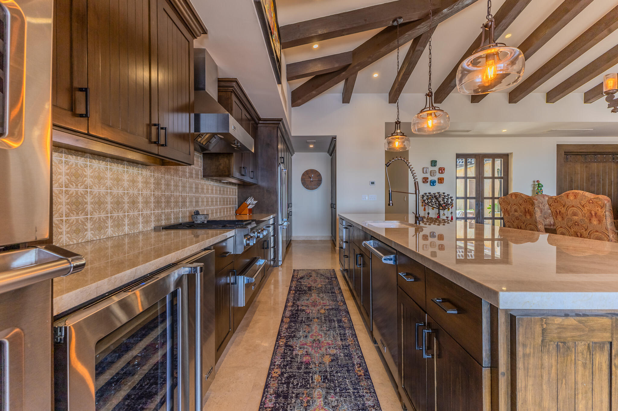 Coronado 4.6, Pacific