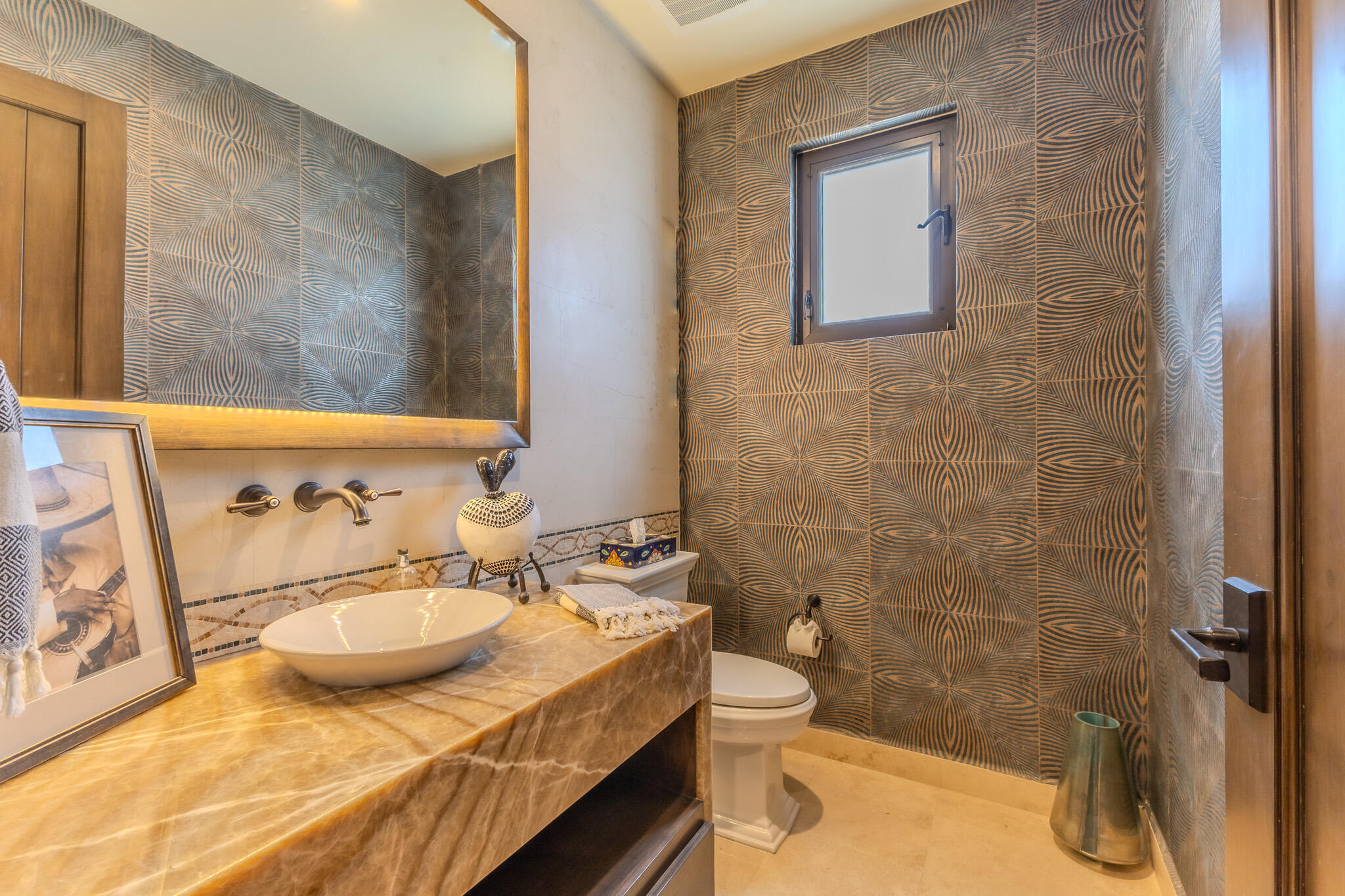 Coronado 4.6, Pacific