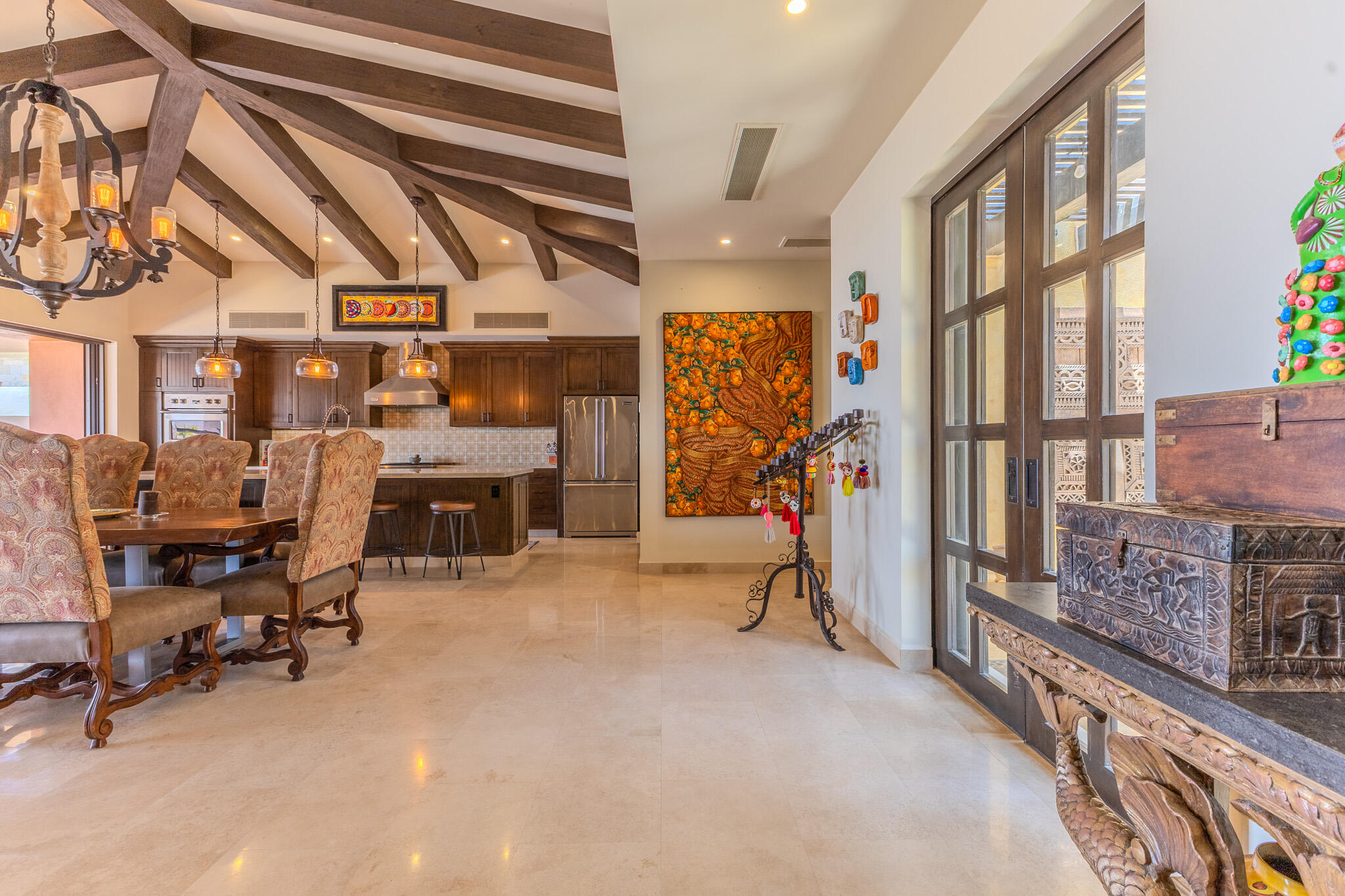 Coronado 4.6, Pacific