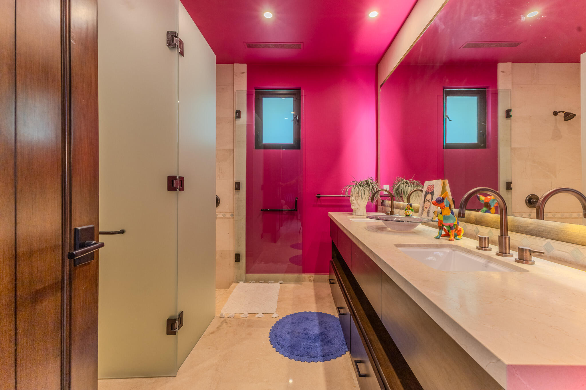 Coronado 4.6, Pacific