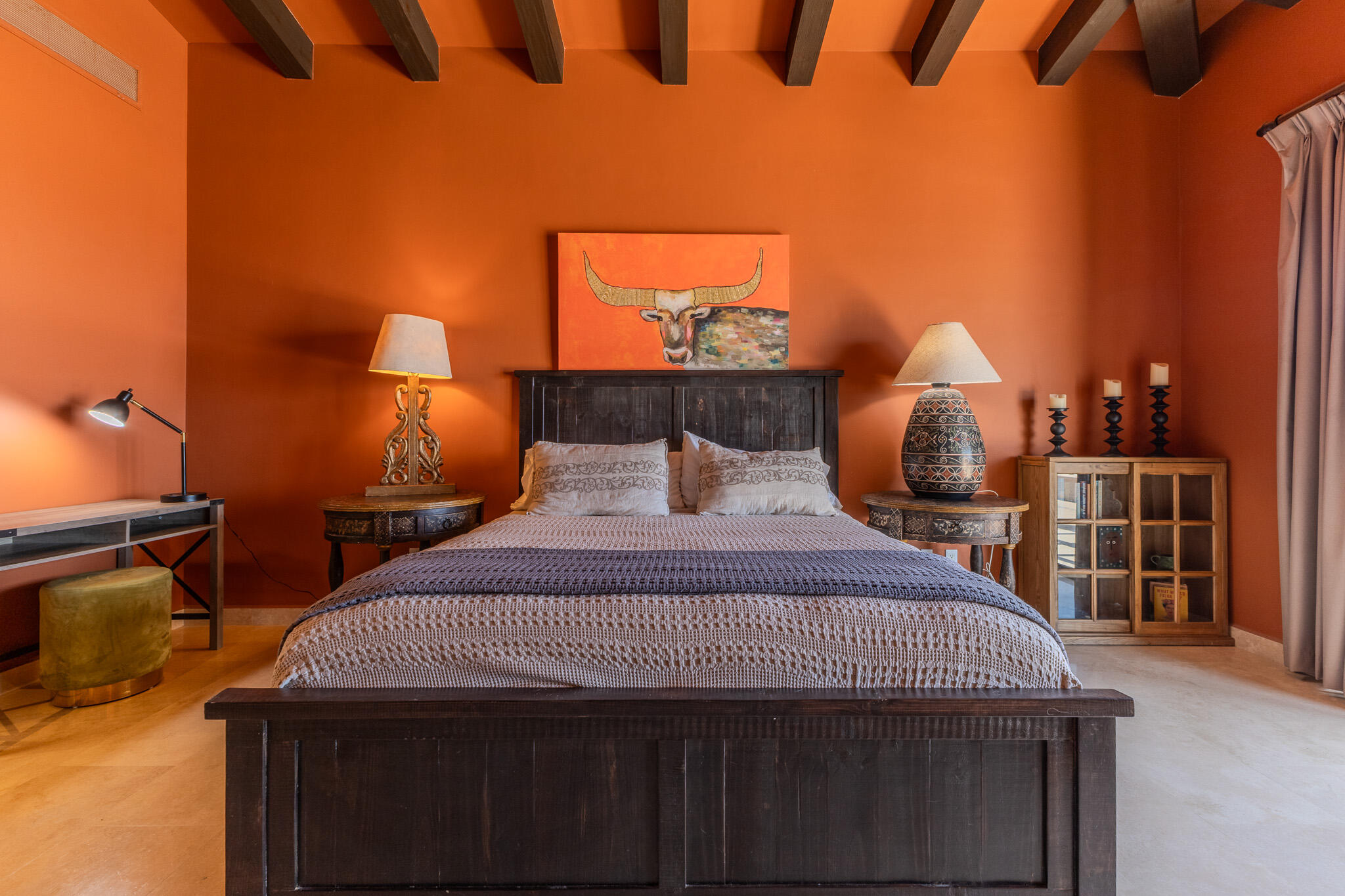 Coronado 4.6, Pacific