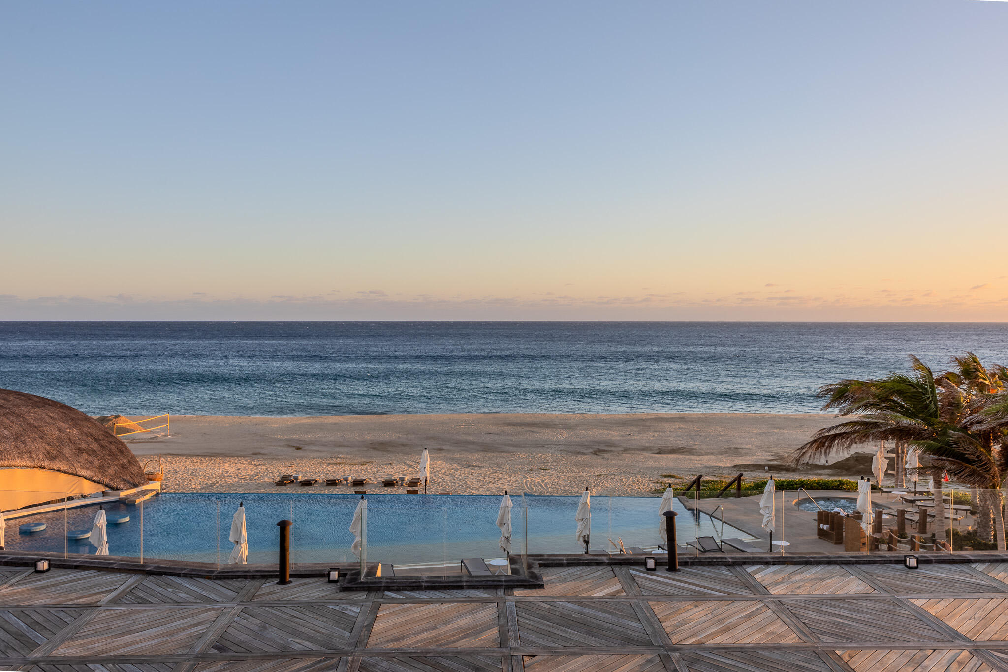 Coronado 4.6, Pacific