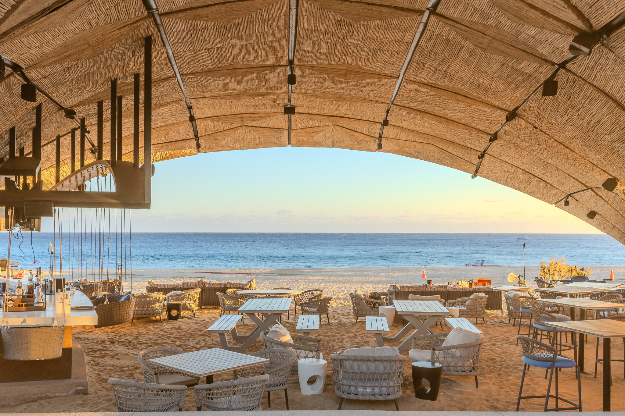 Coronado 4.6, Pacific