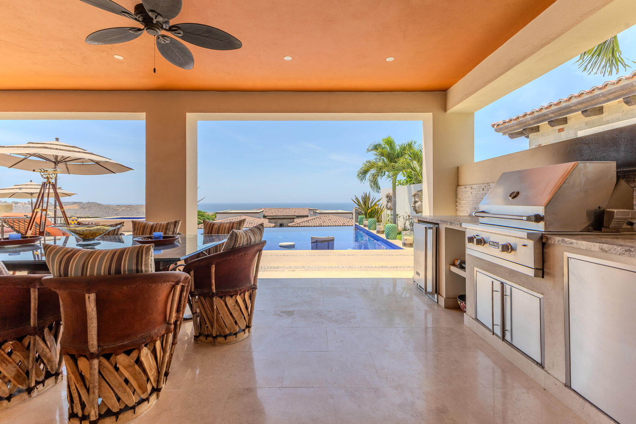 Coronado 4.6, Pacific