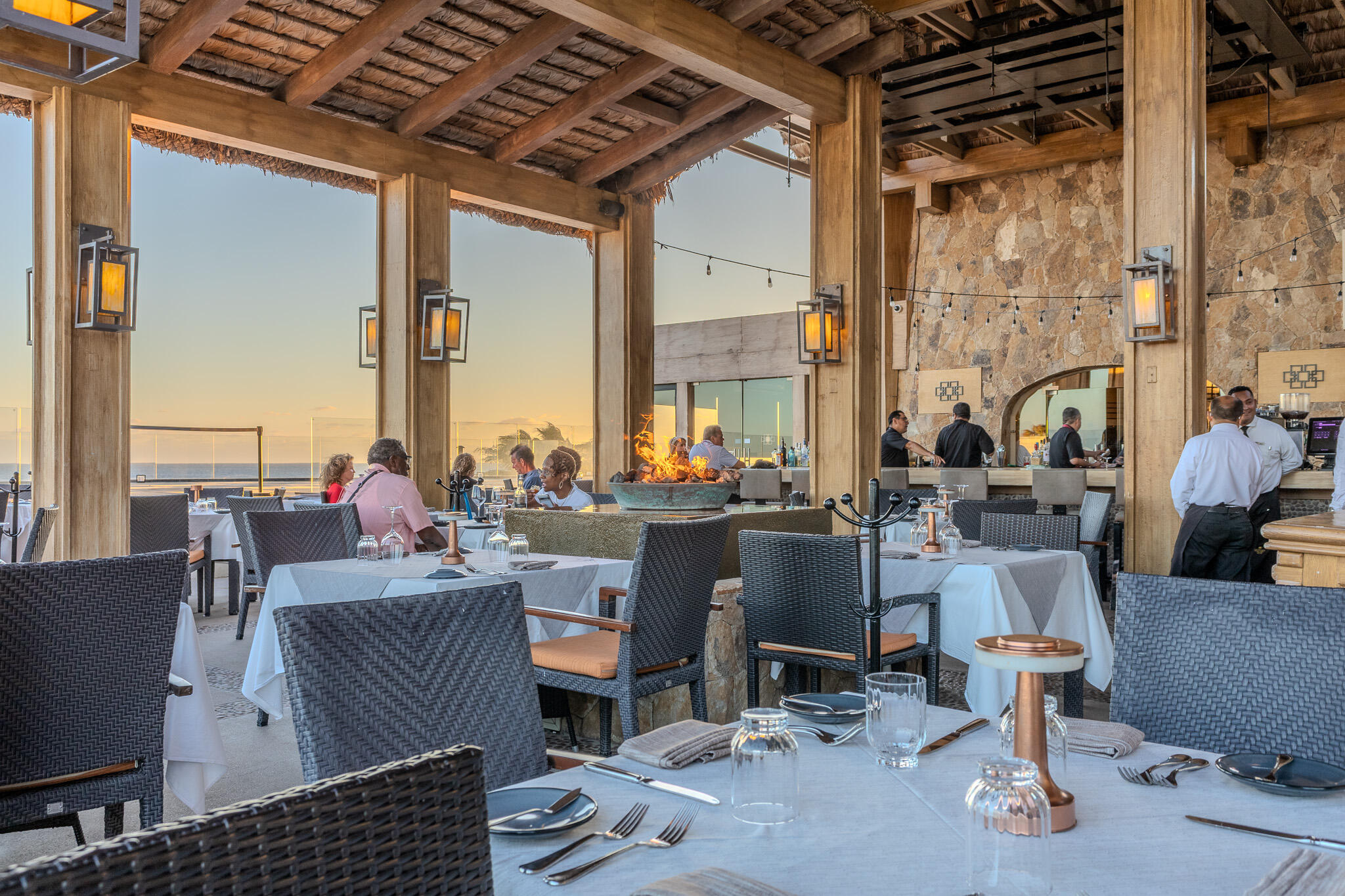 Coronado 4.6, Pacific