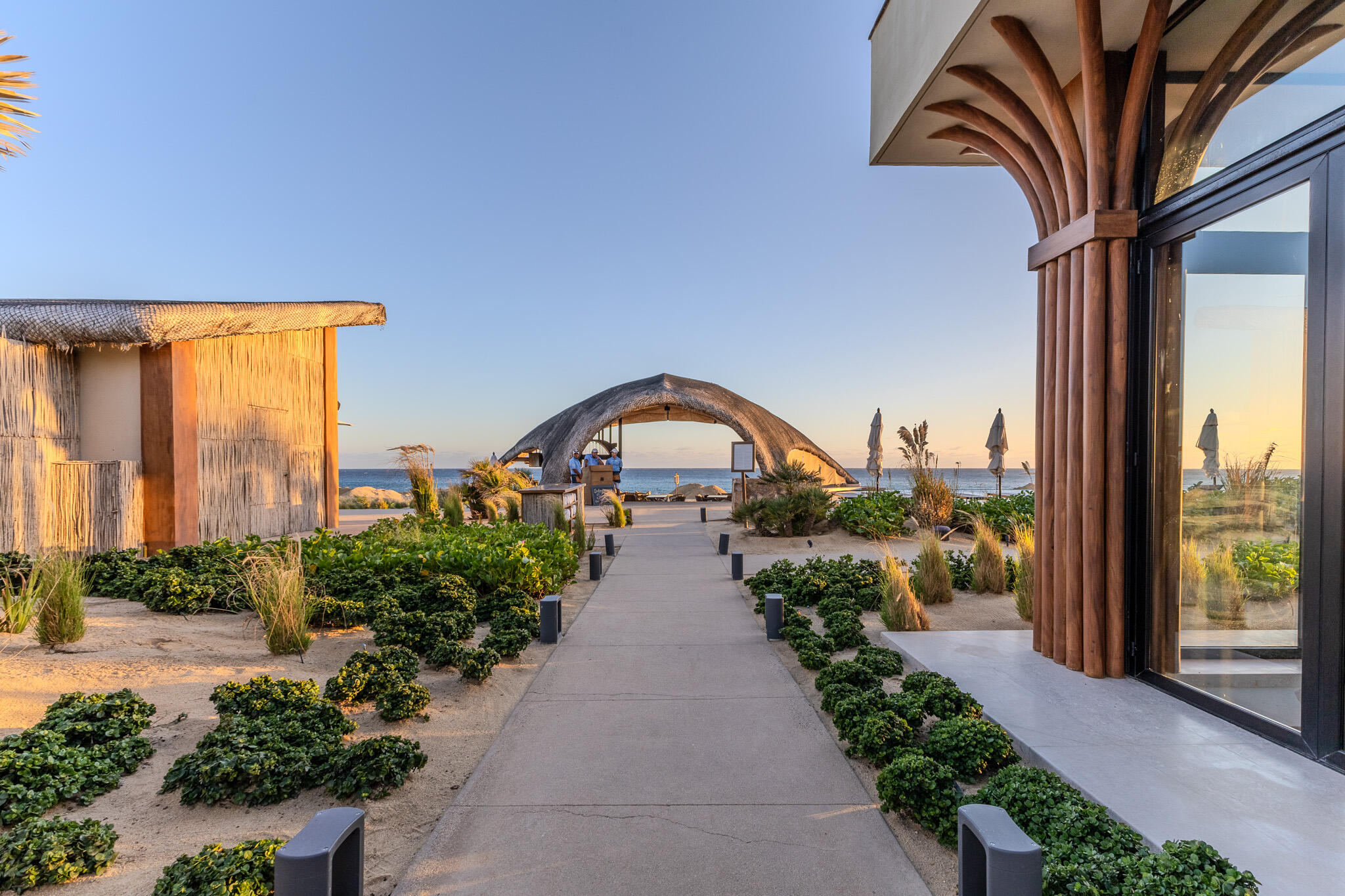 Coronado 4.6, Pacific