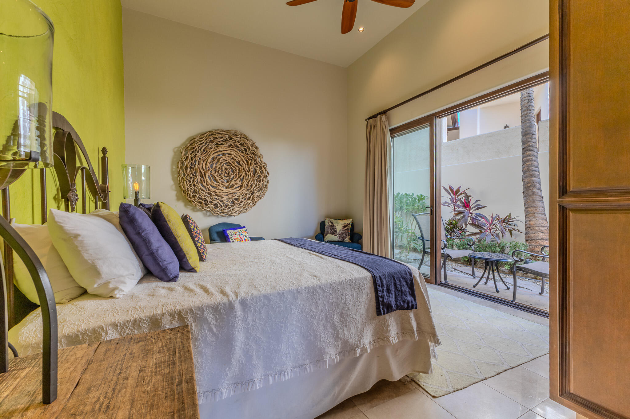 23 Las Colinas, Casa Alegria