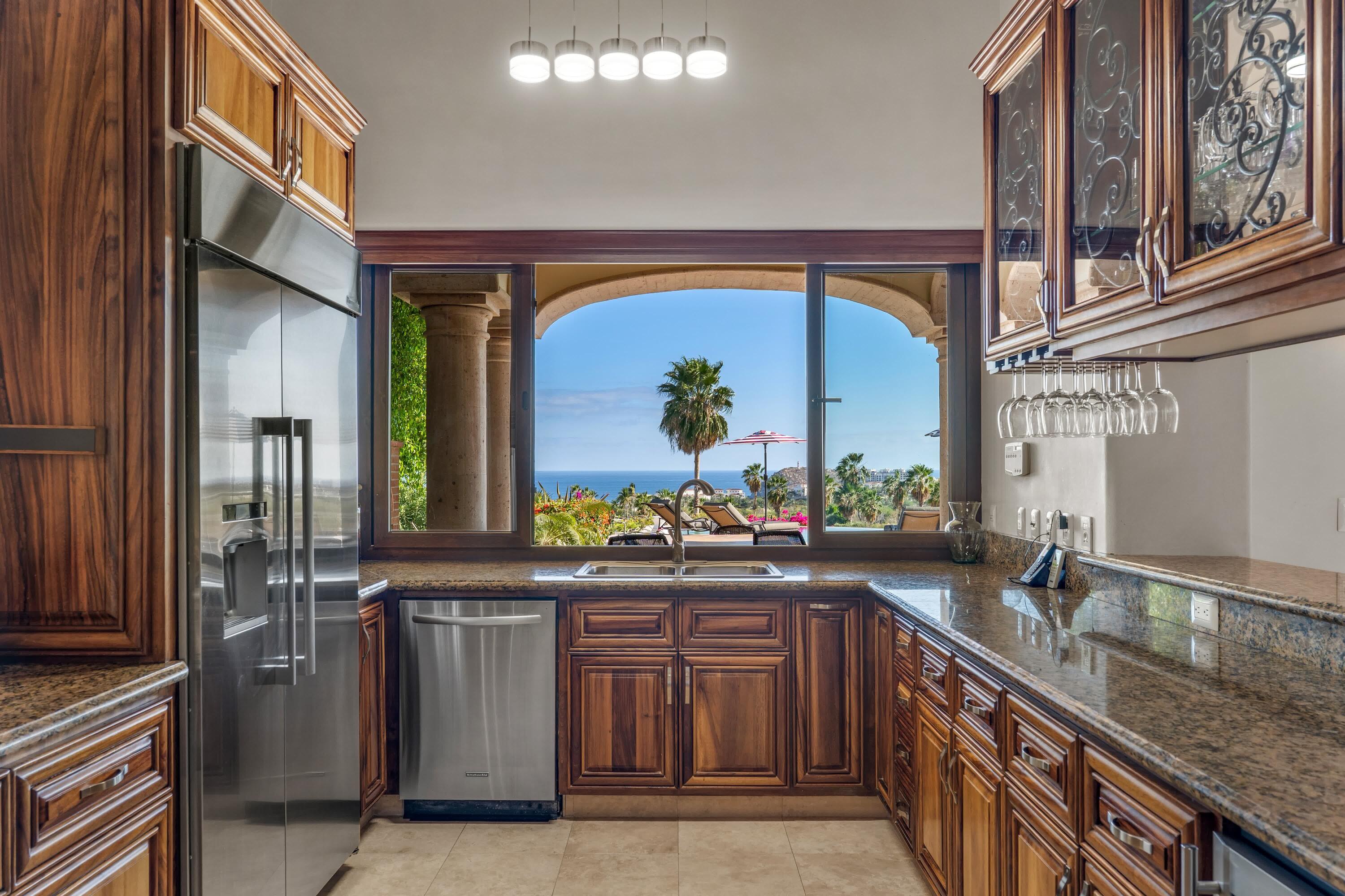 23 Las Colinas, Casa Alegria