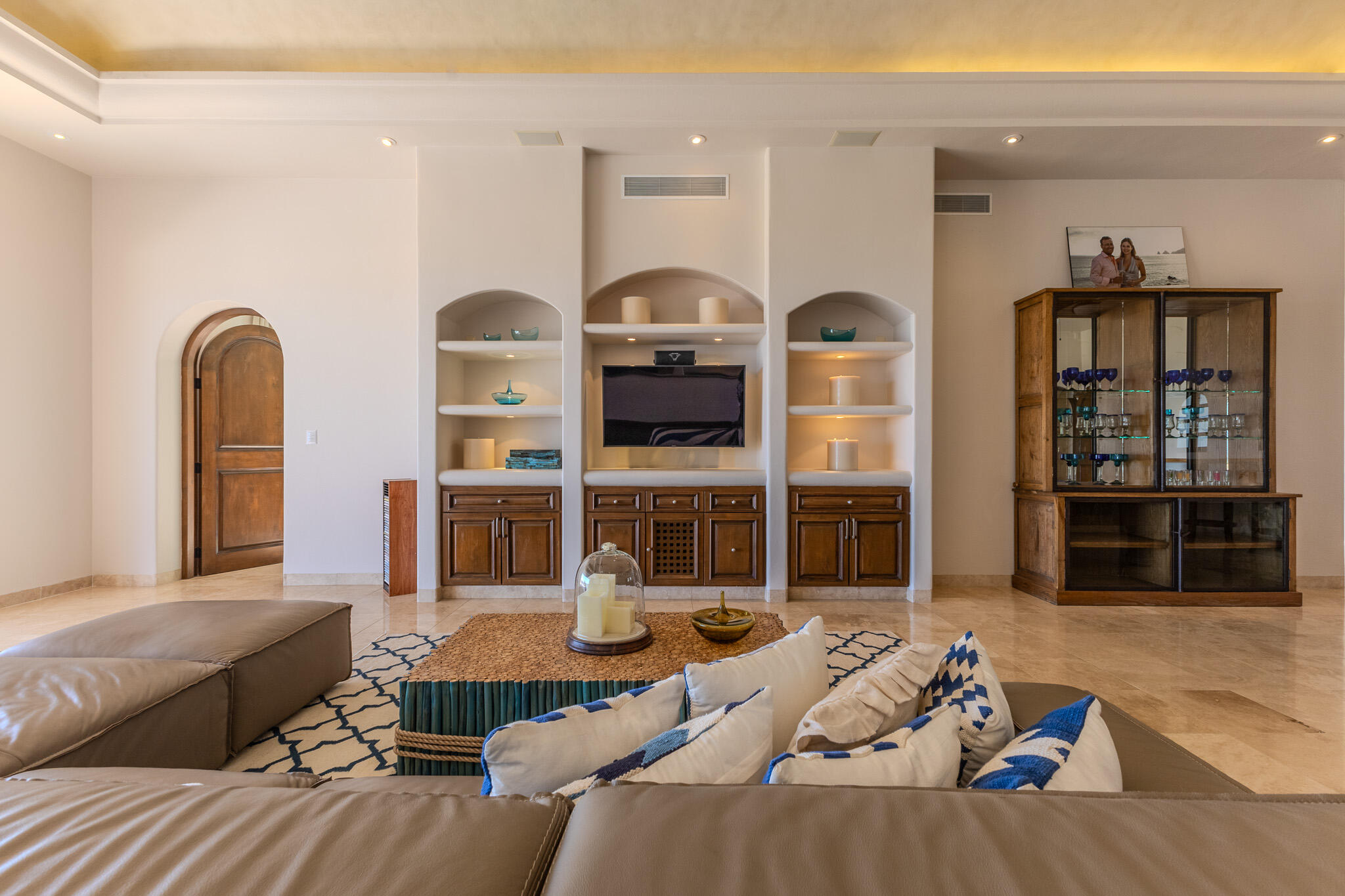 23 Las Colinas, Casa Alegria