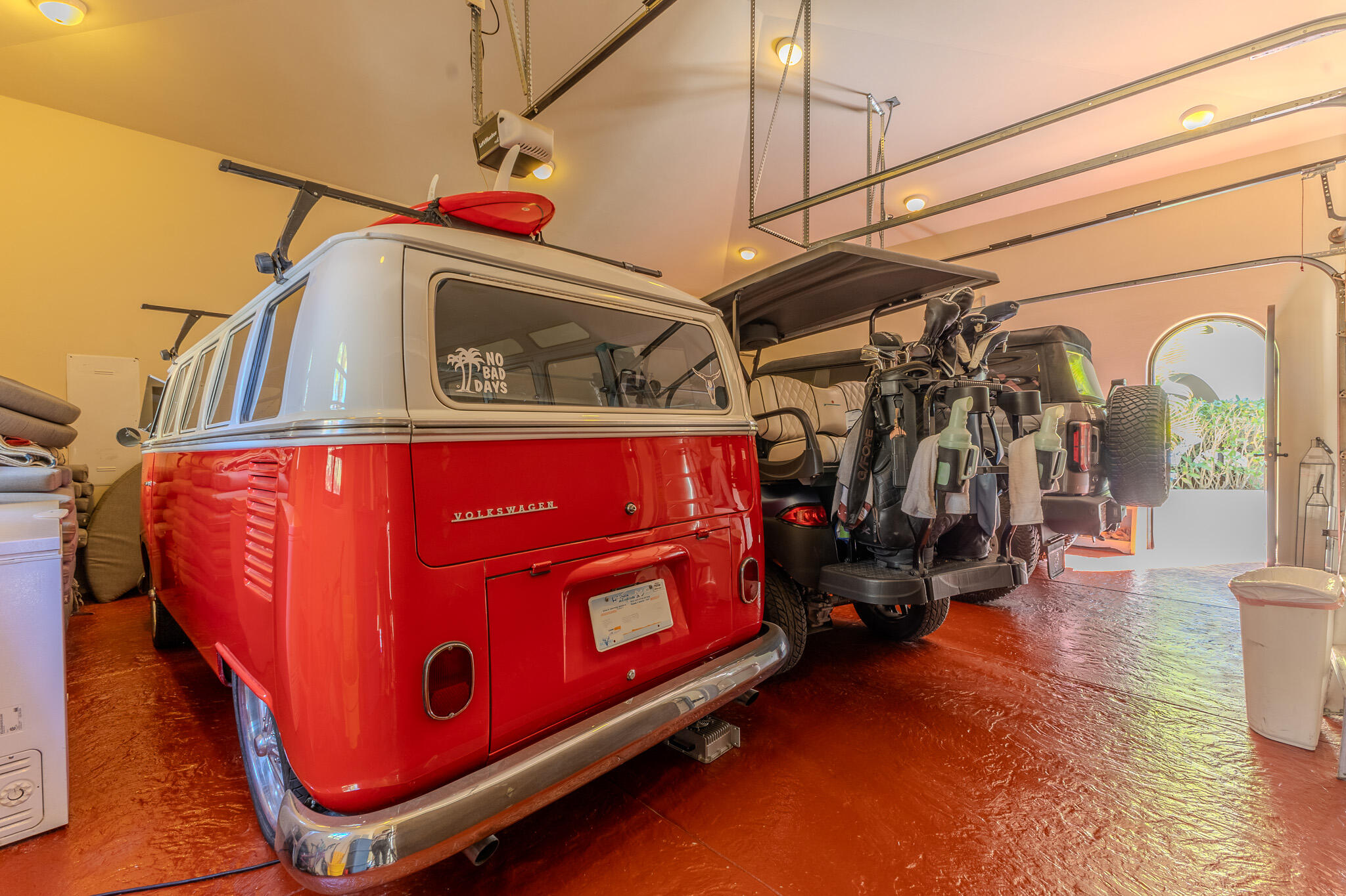 23 Las Colinas, Casa Alegria