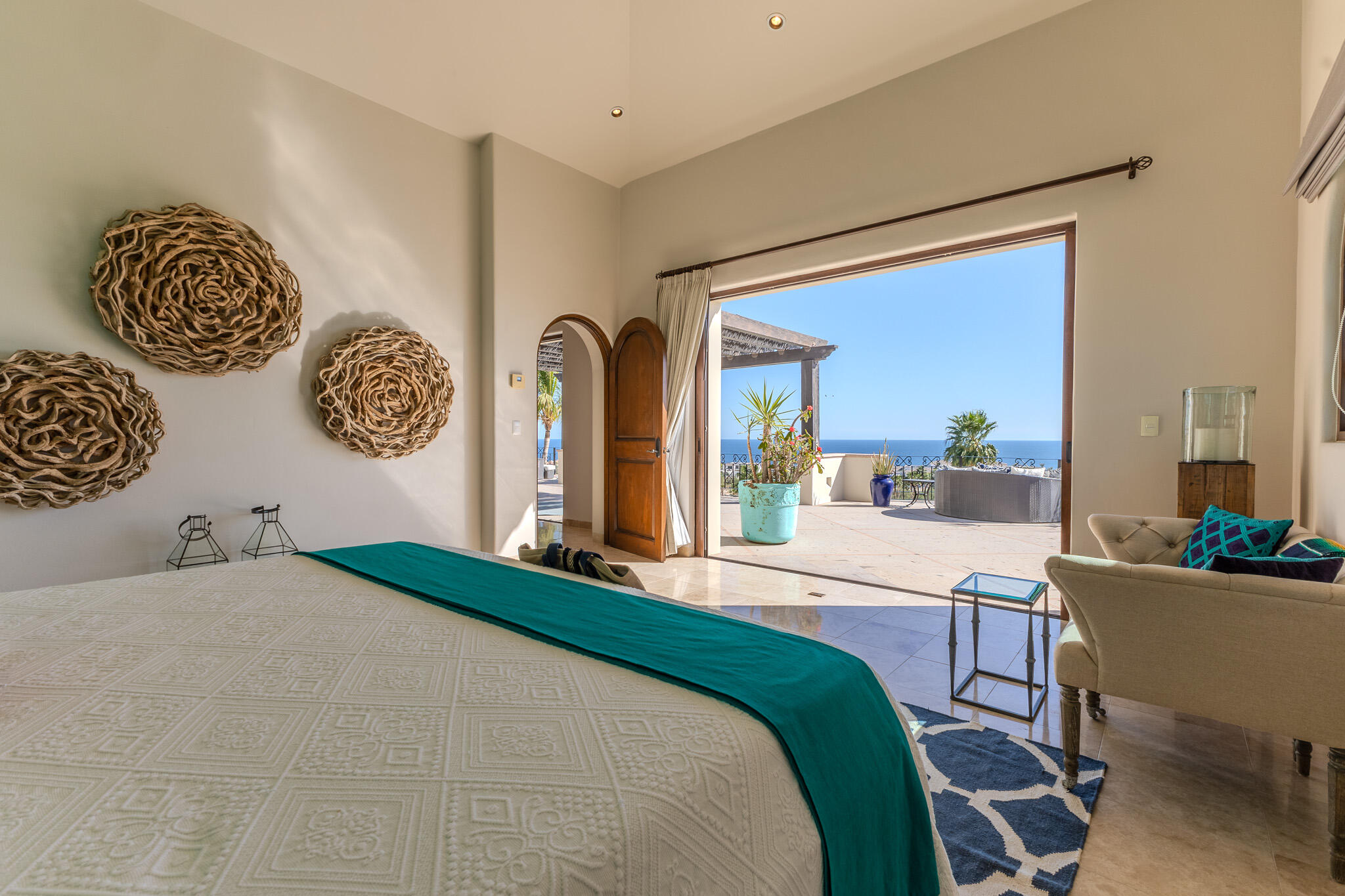 23 Las Colinas, Casa Alegria