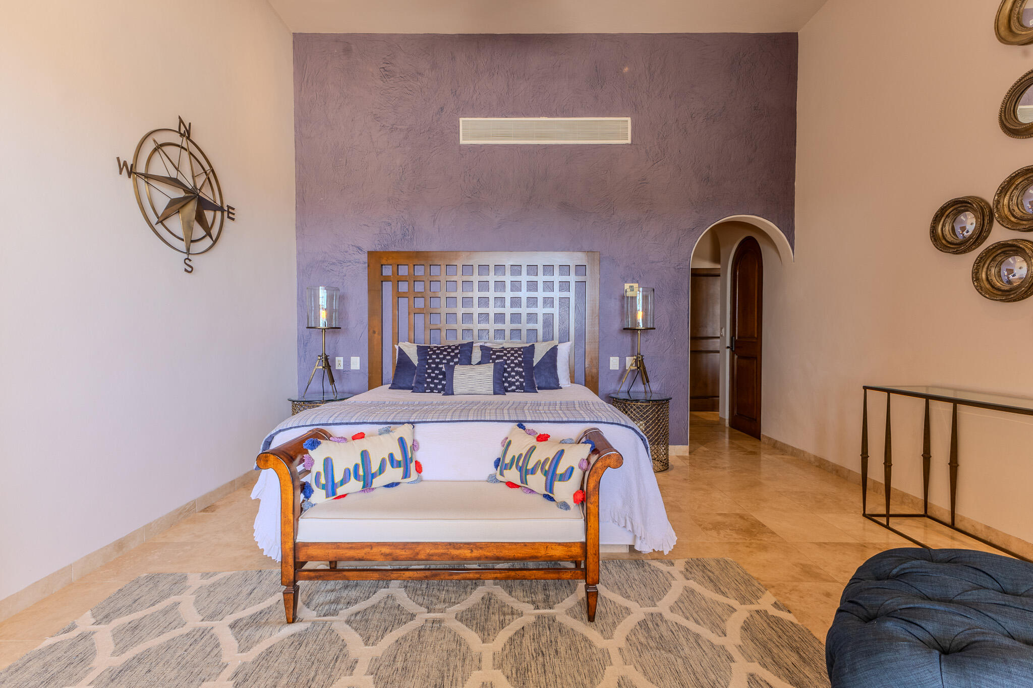 23 Las Colinas, Casa Alegria