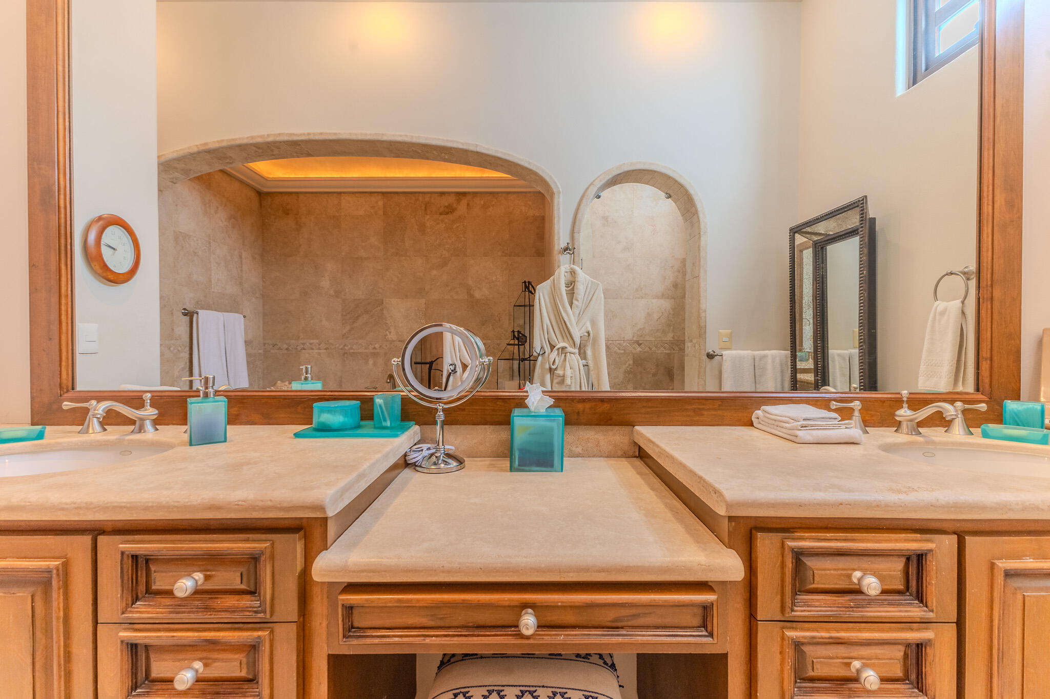 23 Las Colinas, Casa Alegria