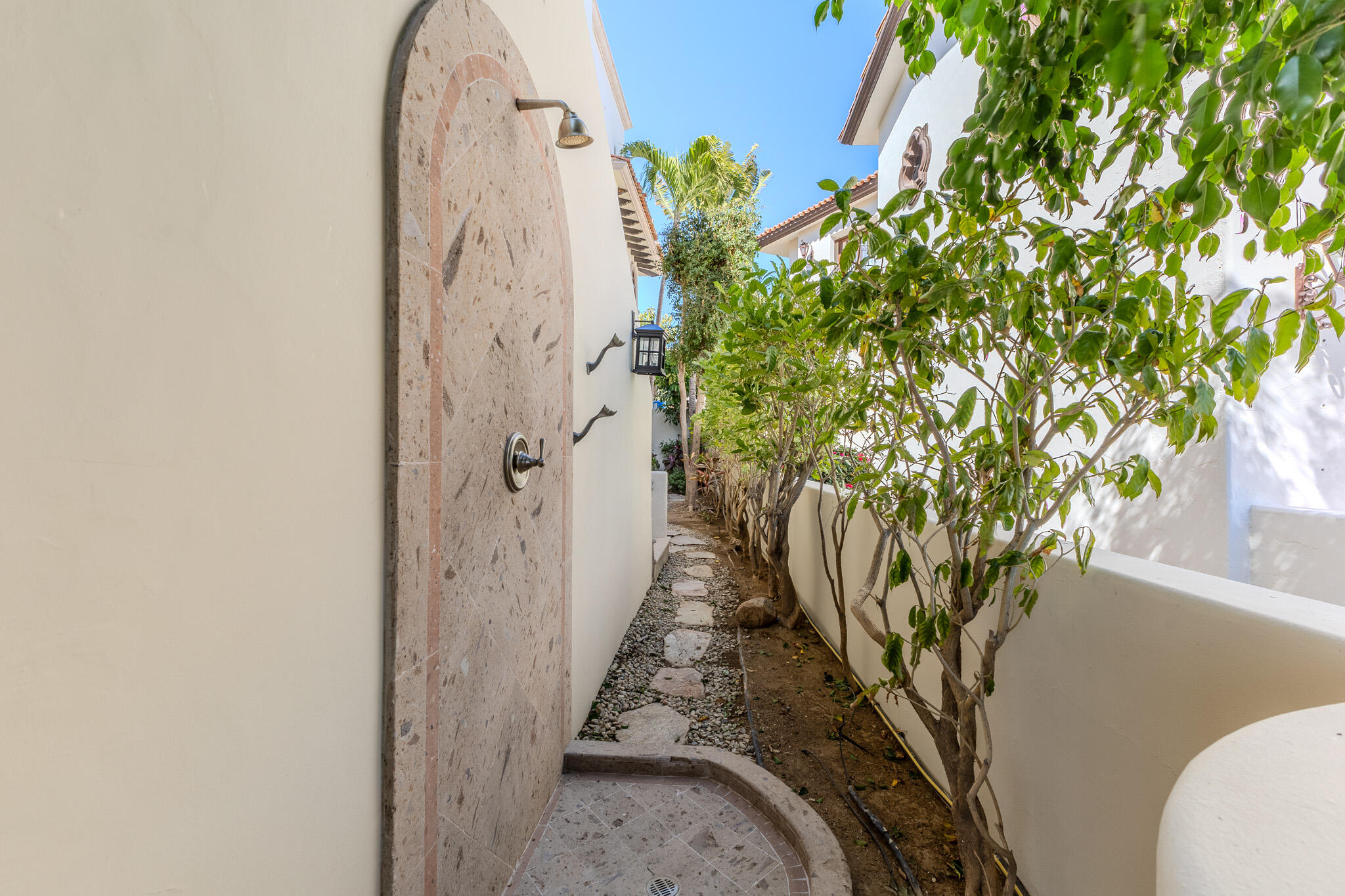 23 Las Colinas, Casa Alegria