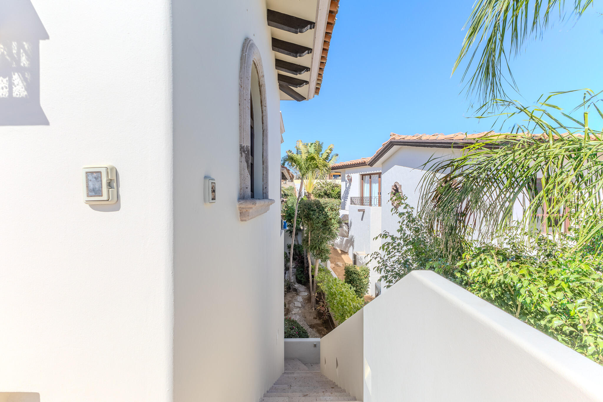 23 Las Colinas, Casa Alegria