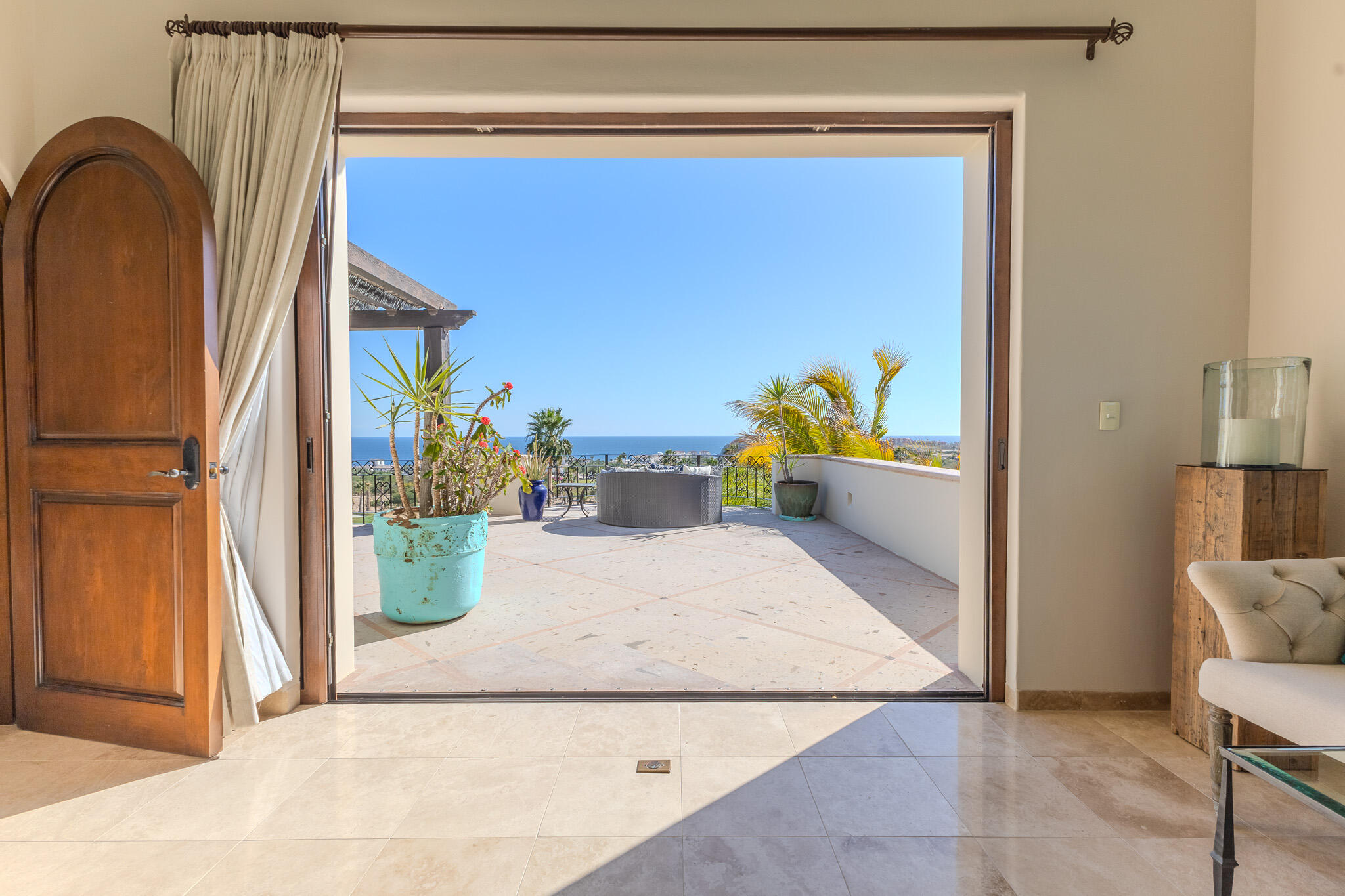 23 Las Colinas, Casa Alegria